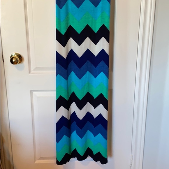 Zig Zag Maxi Dress - Picture 2 of 4